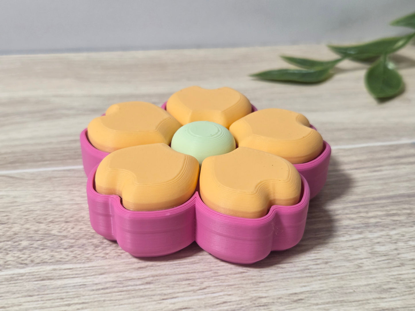 Pink flower clicker spinner