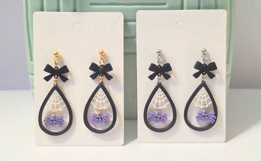Hanging spider earrings