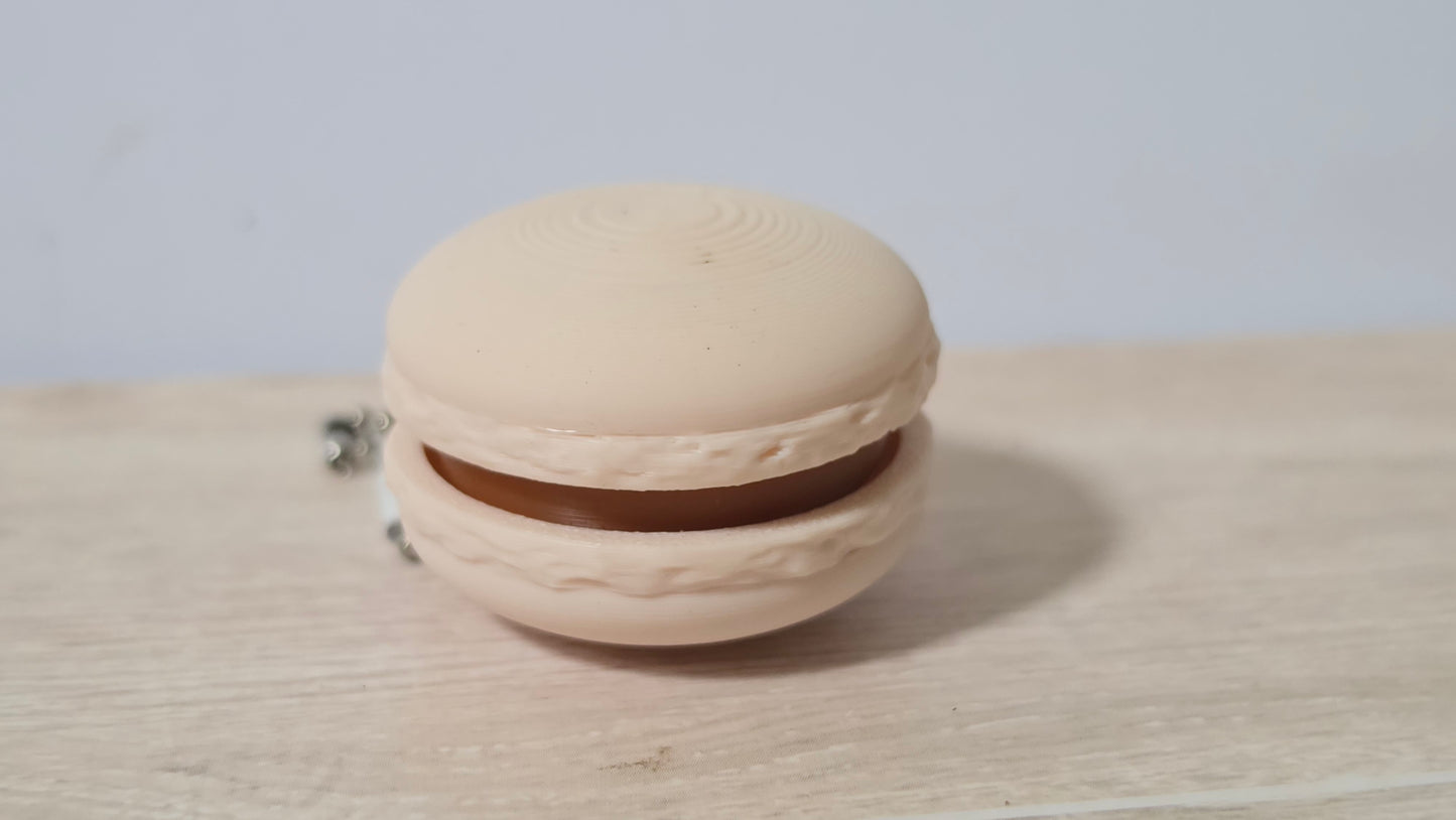 Biege Macaroon clicker